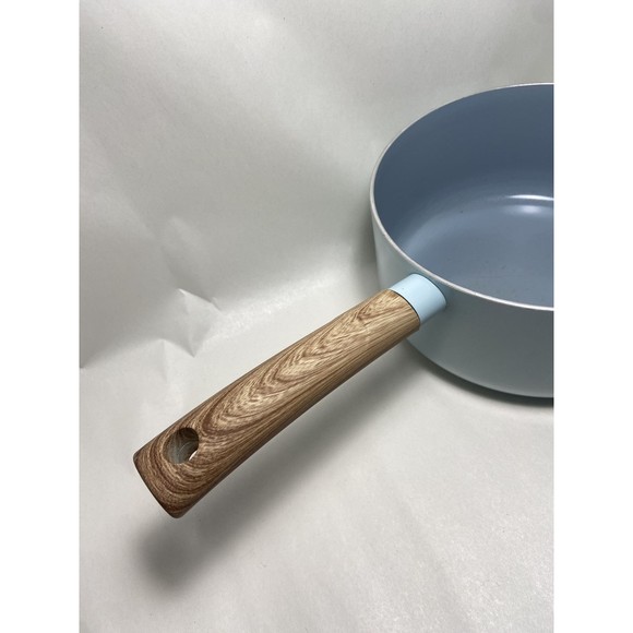 Masterclass blue Enamel Aluminum Sauce Pan with wooden Handle 2 QT No Lid - Picture 5 of 7